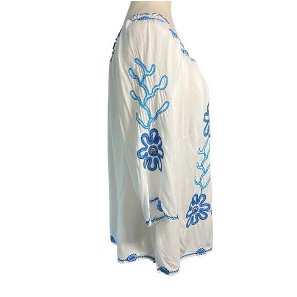 Avenue Embroidered Tunic, Floral, White/Blue, Floral, size 18/20, Hippie Boho - Picture 5 of 10